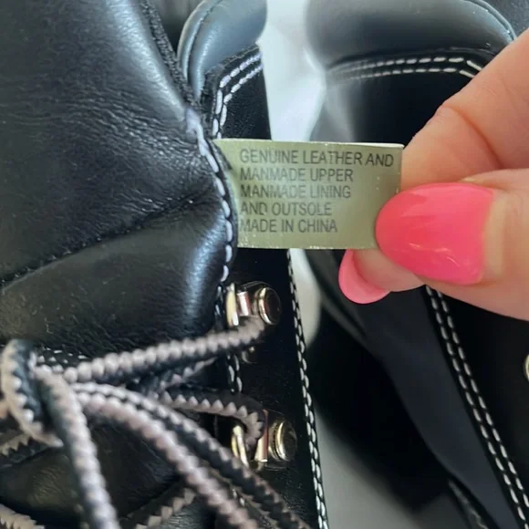 Timberland Women’s Genuine Leather Boots Size 10 Logo Color Black/Gray - Picture 3 of 8